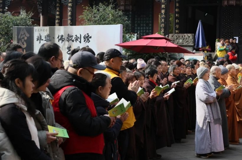  慈心不杀，华岩寺放生法会圆满